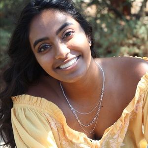 Meet your Posher, Harshi